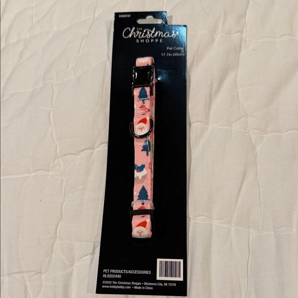Festive Pink Dog Collar